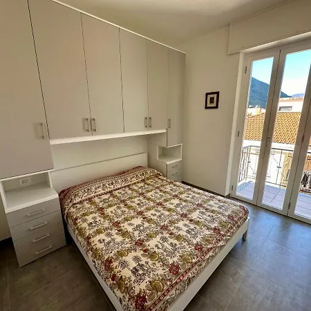 Apartman Casa Grecale - Elegante E Indipendente Con Balcone